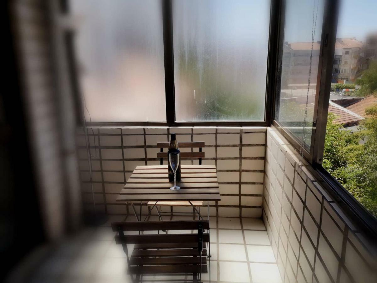 Quarto Com 4 Camas ポルト エクステリア 写真