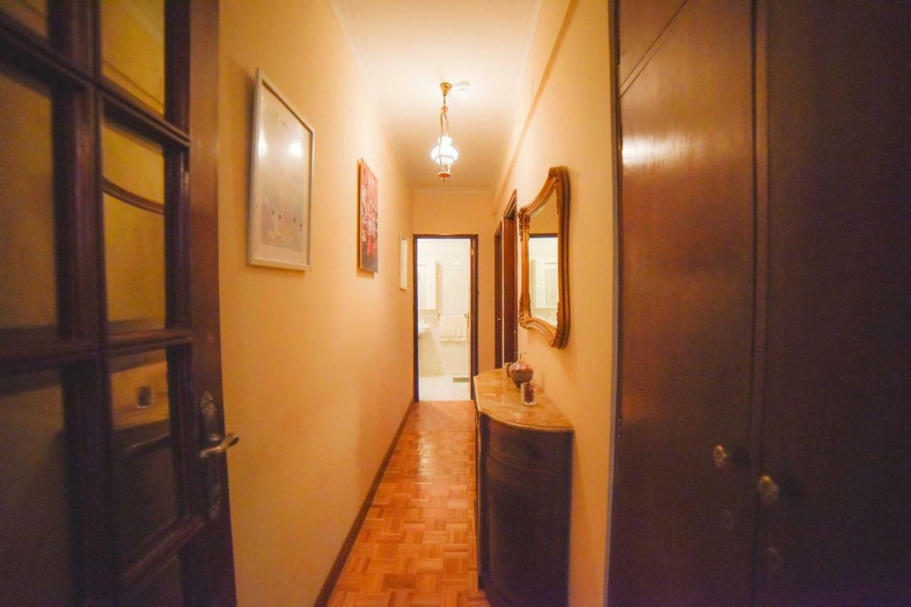 Quarto Com 4 Camas ポルト エクステリア 写真