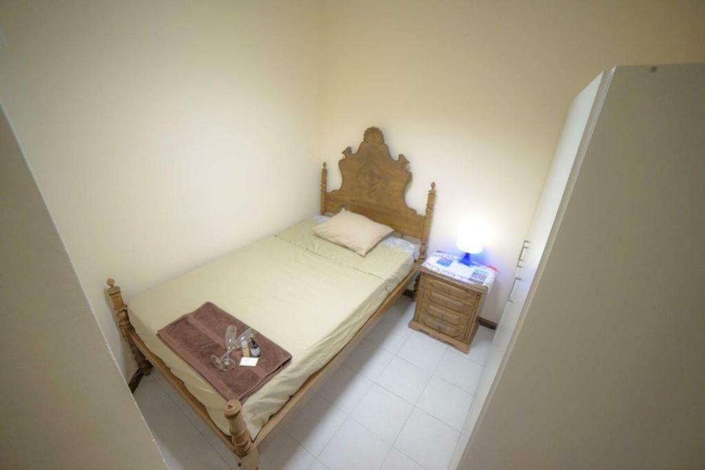 Quarto Com 4 Camas ポルト エクステリア 写真