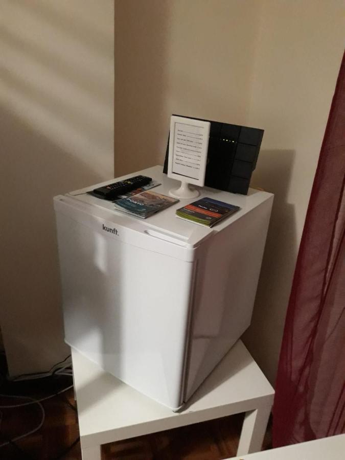 Quarto Com 4 Camas ポルト エクステリア 写真